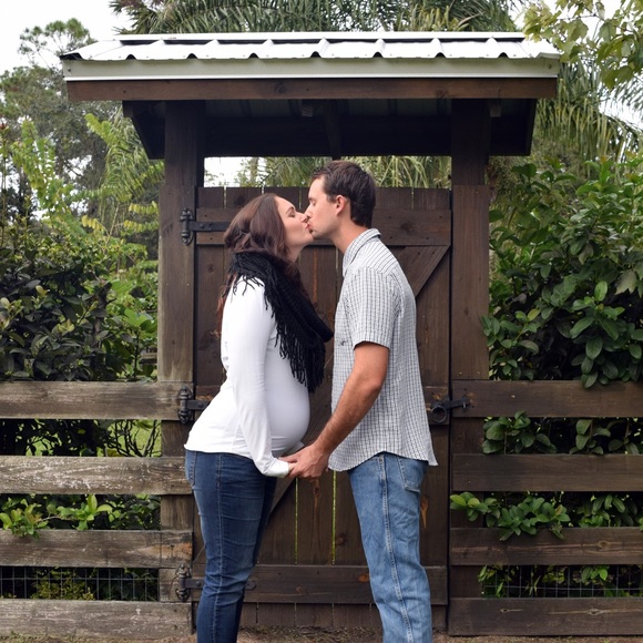 CLEARING MY CLOSET FOR BABY - Picture 8 of 8